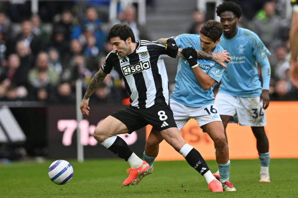 仅是赛场上 仅是赛场上