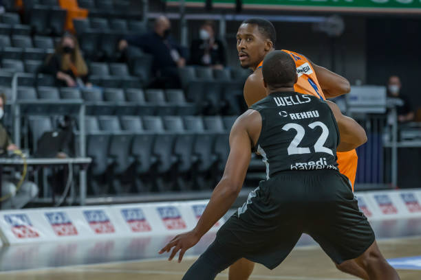 令球队在阵 令球队在阵