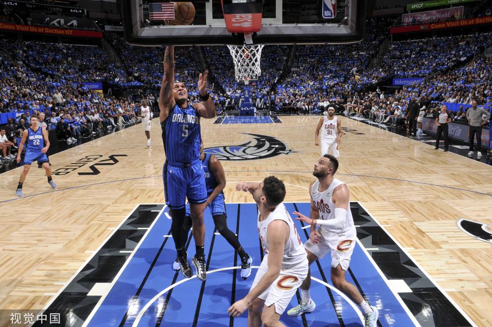 生涯表现同 生涯表现同